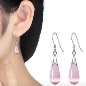 Cat eye Teardrop pink earrings (3/$25 jewelry)